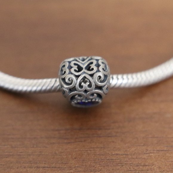 Forever Queen Silver Heart with Blue Birthstone Charm for Snake Chain Bracelet - Picture 5 of 7